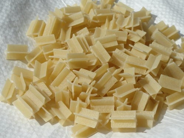 Fryum, Packaging Size: 25 Kg