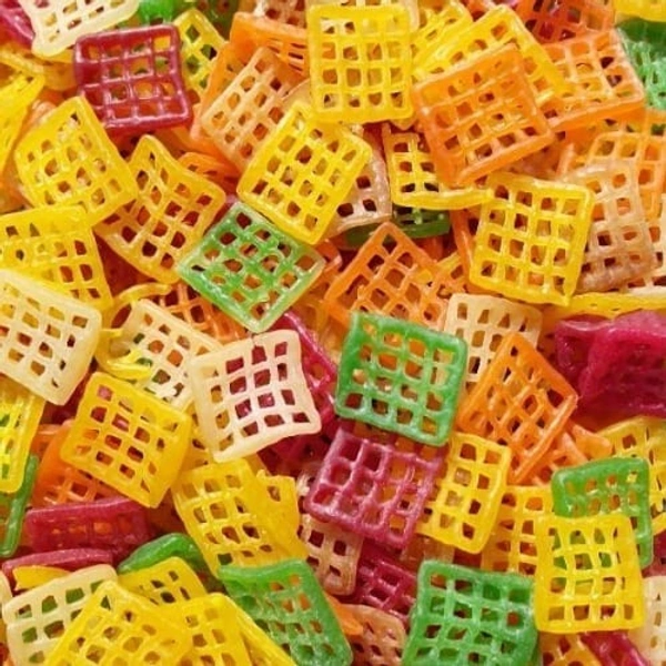 Net Shape Fryum, Packaging Size: 25 Kg - Coloured