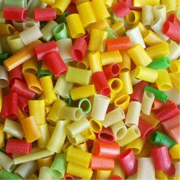 Nali/Pipe Shape Fryum, Packaging Size: 25 Kg - Small Size, Coloured