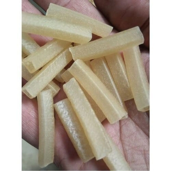 Square Pipe Shape Fryum, Packaging Size: 25 Kg