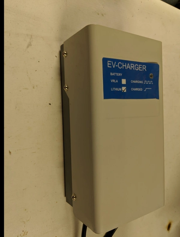 48v Lithium BATTERY Charger - White, NORMAL