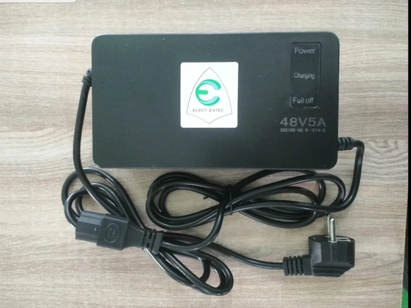 48v 5ah Lithium ion BATTERY charger  - Black, NORMAL