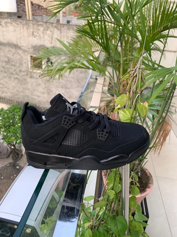 Air Jordan Retro 4 - 41uk7