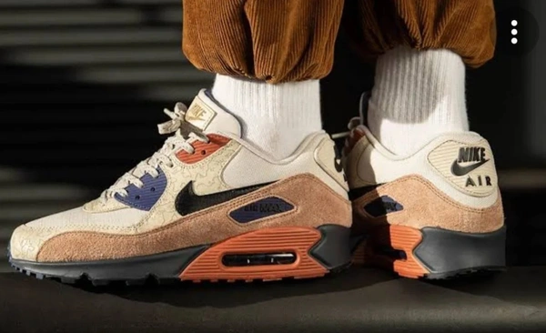 Nike Air Max 90 shoe NRG Desert Sand  - 40uk6