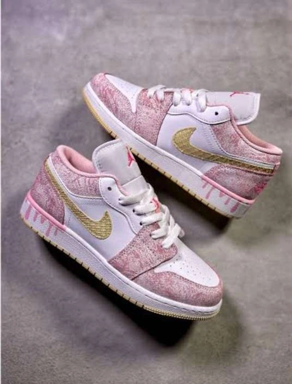 Nike SB Dunk Low Orange Pearl for Women - 40