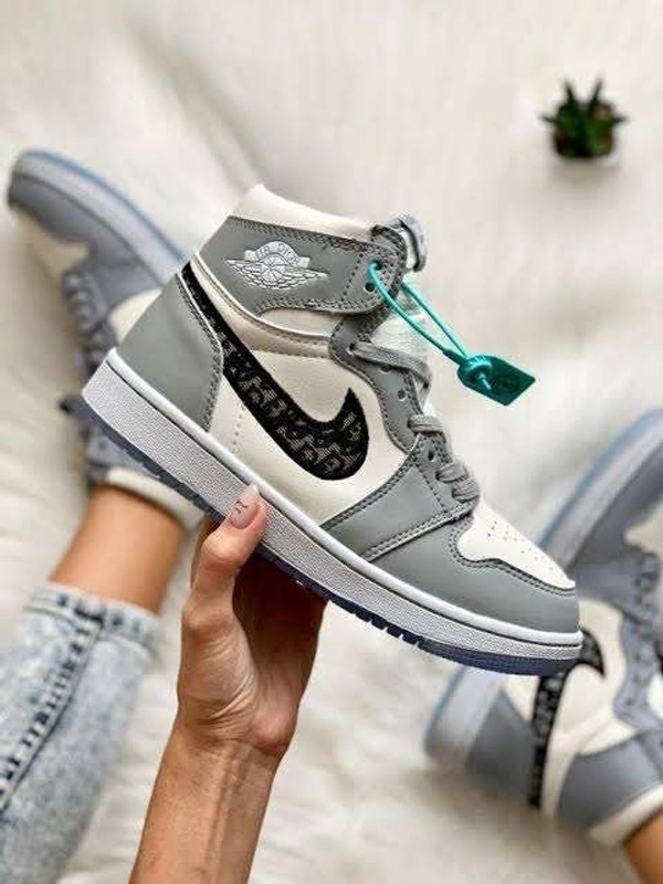 Air Jordan 1 dior unisex sneakers - 38