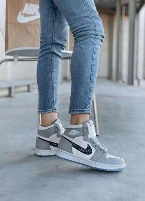 Air Jordan 1 dior unisex sneakers - 38