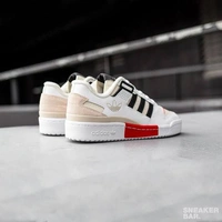 Adidas originals bad bunny - 45uk10