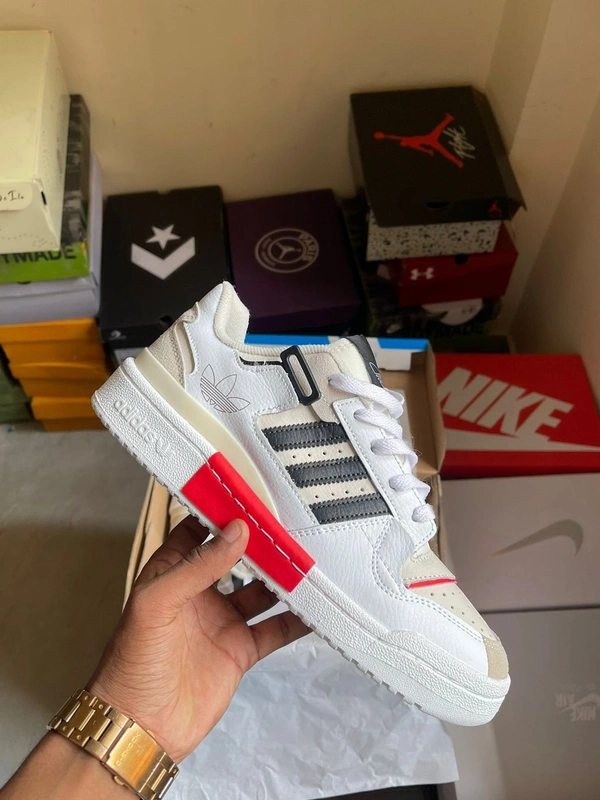 Adidas originals bad bunny - 45uk10