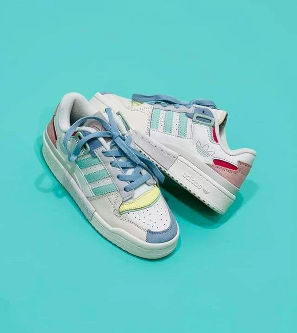 Adidas originals bad bunny - 43uk8.5