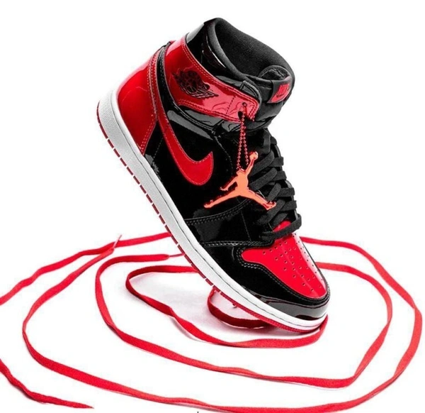 Air Jordan 1 Retro High ‘Patent Bred - 45uk10