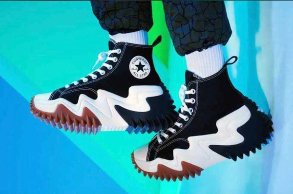 Converse Run Star Motion hike - 45uk10