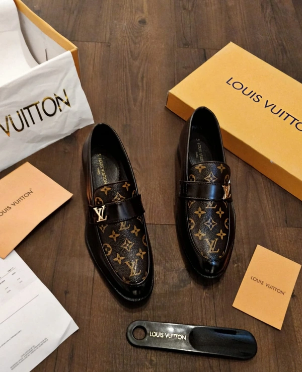 LV premium quality loafers - 41uk7