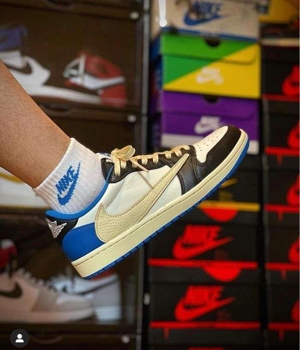 Air jordan 1 low travis scott fragment for ladies and men - 42uk8