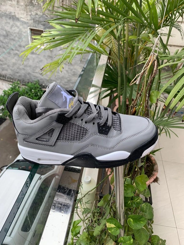 Air Jordan Retro 4 Shoes - 41uk7