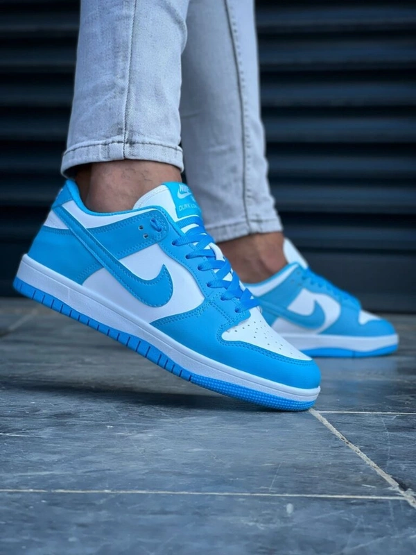 low dunk nike  - 43uk8.5