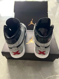 Nike Air Jordan 1 Rebellionaire - 41uk7