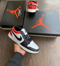 Nike air jordan shoes - 43uk8.5