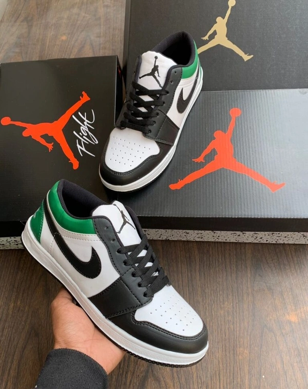 Nike air jordan shoes - 43uk8.5