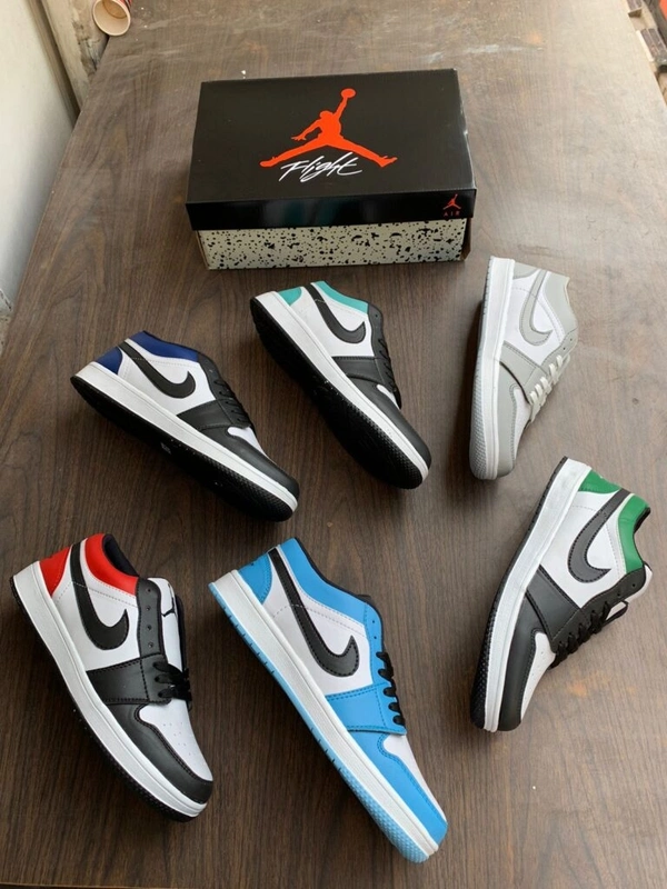 Nike air jordan shoes - 43uk8.5