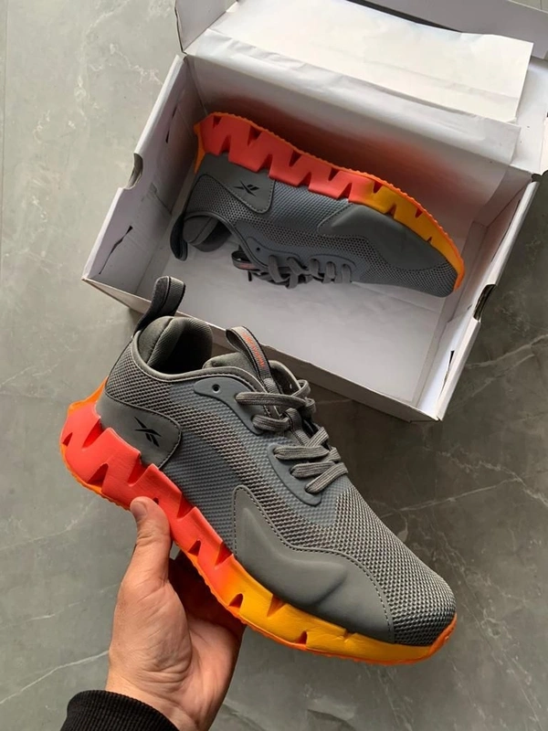 Reebok  shoes zig dynamic-2 - 42uk8