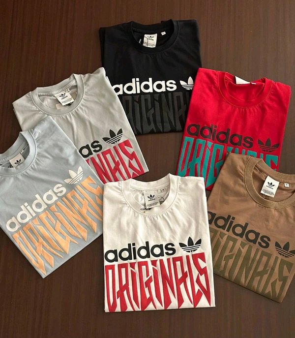 ADIDAS ROUND NECK T-SHIRT - M