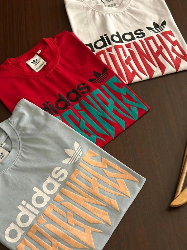 ADIDAS ROUND NECK T-SHIRT - M