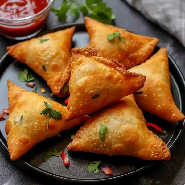 Chicken Fried Samosa (3pcs)|SBI CORNER