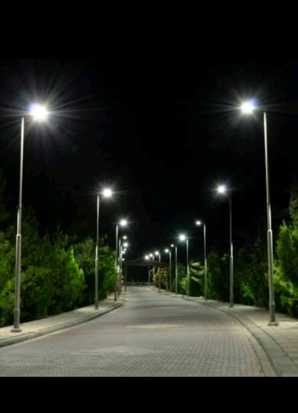 Petrol Pump Double Arm Light / Single Arm Light