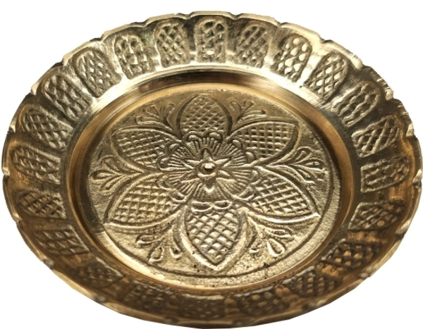 Puja Thali Pooja Thali/Plate/Dish with Flower Embossed Design Weight 0.040 Brass
