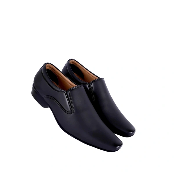 Farmal And Sports Shoes - 25P