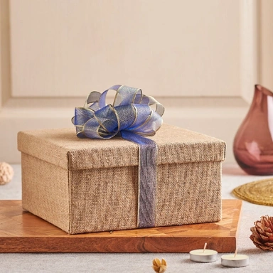 GIFT BOX