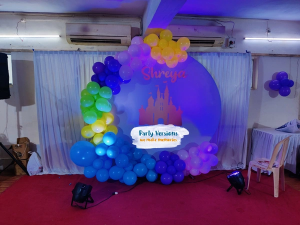 Round Theme & Balloons Decor  - 7x7ft & 5.5ft Backdrop, Multicolour