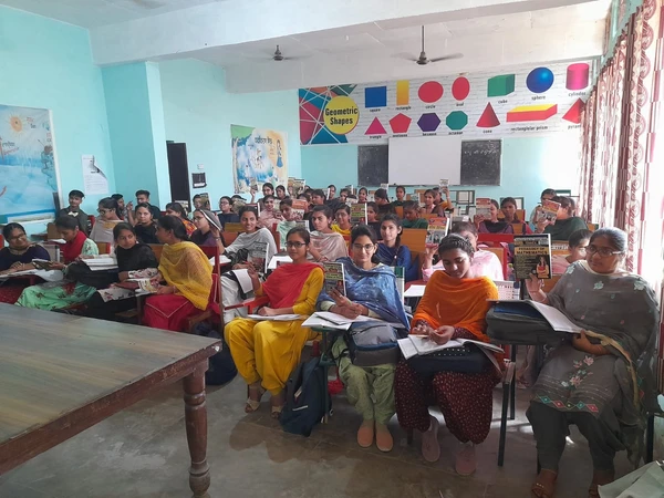 Vinod Happy Students with Vinod Books Book