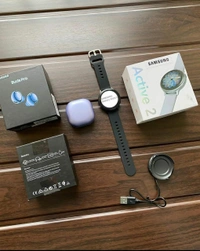  Combo Samsung Active 2 & samsung Galaxy Buds