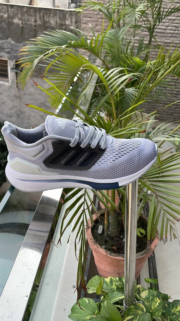 Adidas Ultra Bounce