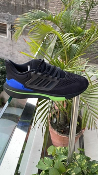 Adidas Ultra Bounce