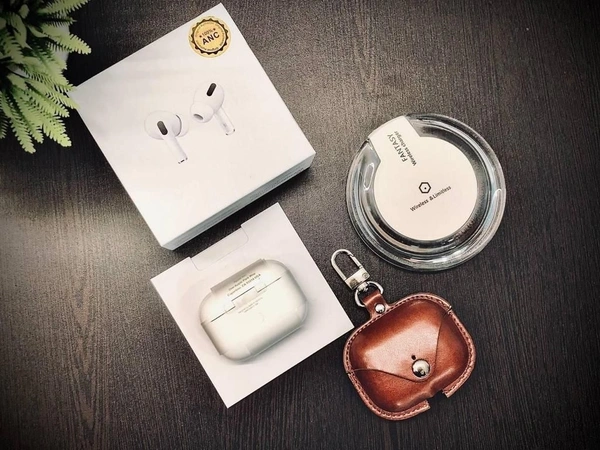 Airpods Combo Pack