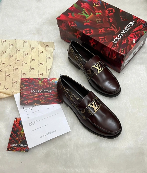 Lv Shoes