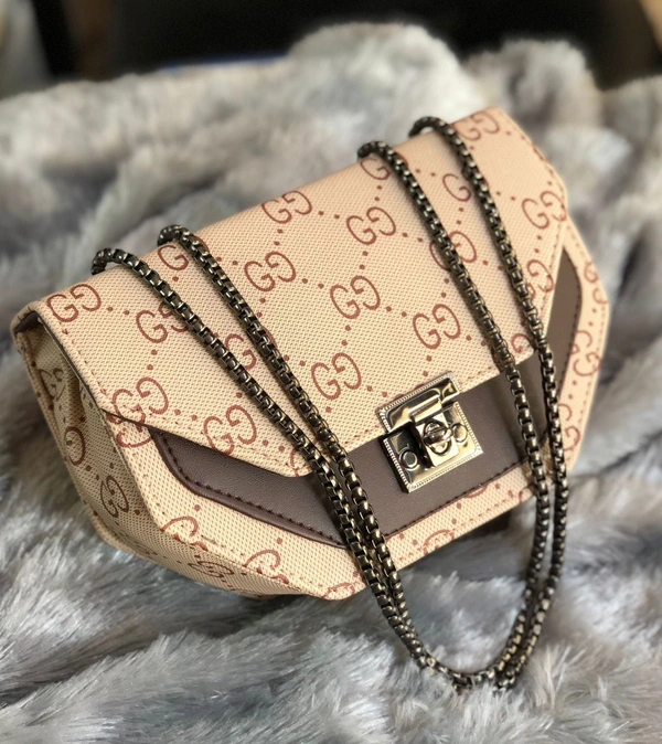 Gucci Chain Sling