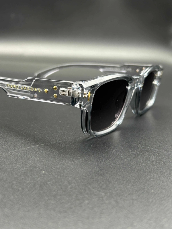 Marc Jacobs Premium quality 