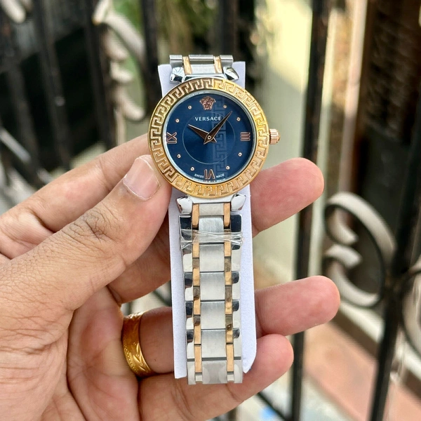 VERSACE