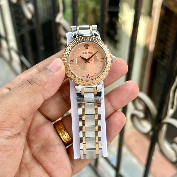 VERSACE