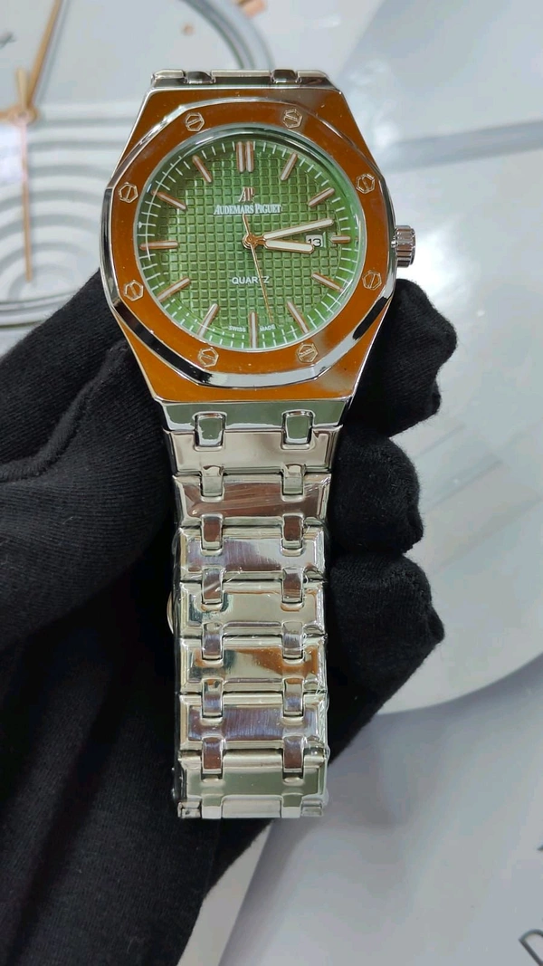 Audemars Piguet |7a Quality |quartz Machinary |Luxurybrandzone 