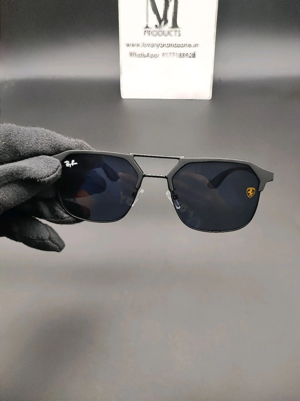 Rayban Ferrari Model 