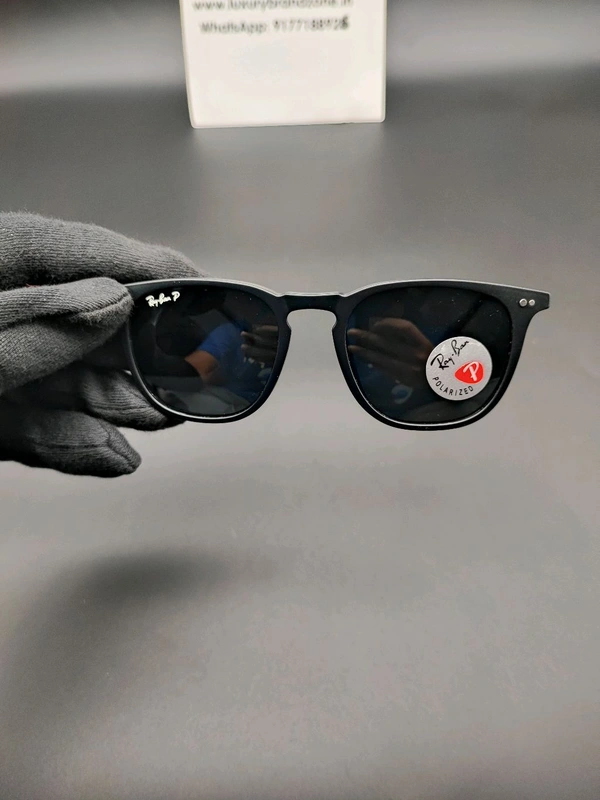 Rayban |wayfarer |UV Protected | Polarized|Luxurybrandzone 