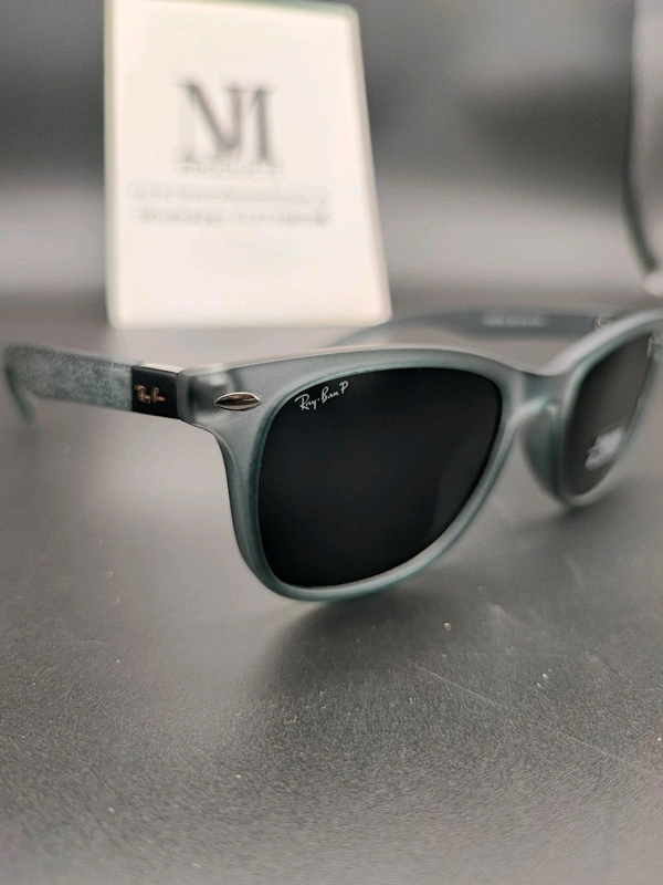 Rayban |blue |UV Protected |Polarized |Luxurybrandzone 