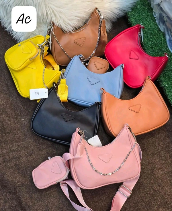 Prada.  |  Ladiesbags. |  Luxurybrandzone |