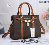 Michael Kors. | Ladies Bags.|   Luxurybrandzone |