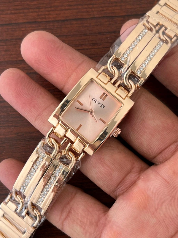 Mk.  | Guess  |  Luxurybrandzone |